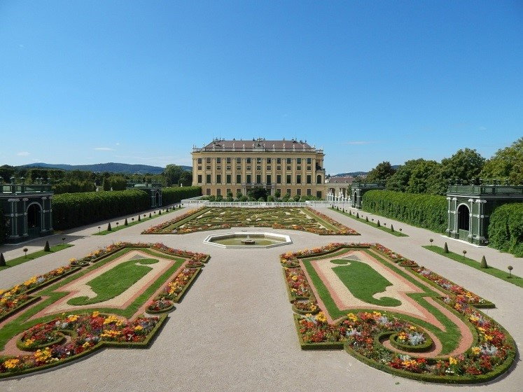 Schloss Schönbrunn ist der Publikumsmagnet in Wien